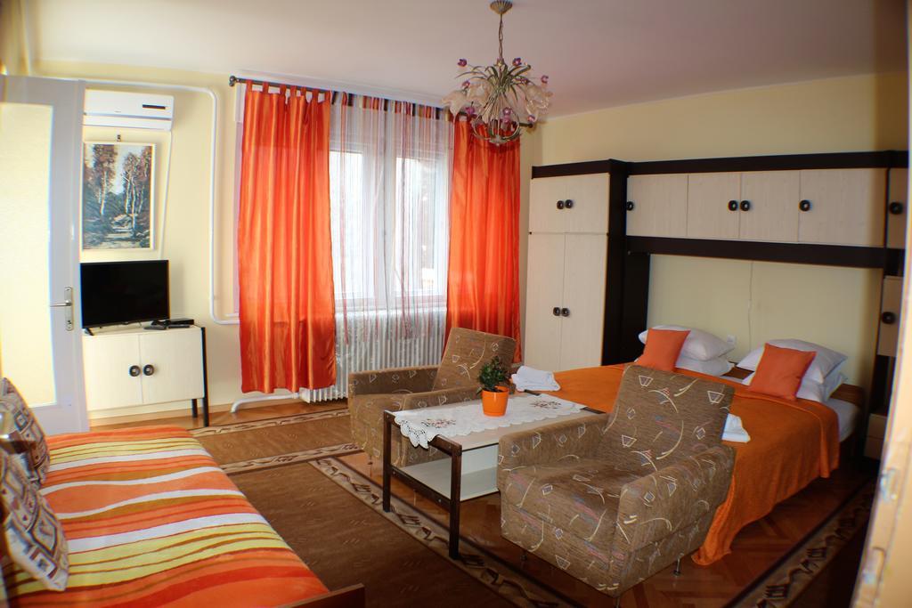 Altan Apartments Heviz Luaran gambar